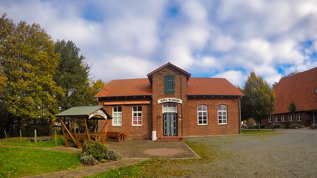 🇩🇪 Alte Schule in Hamelwörden.