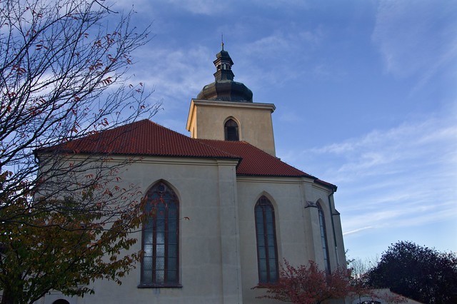 Zámecký kostel svatého Vojtěcha v Kostelci nad Černými lesy