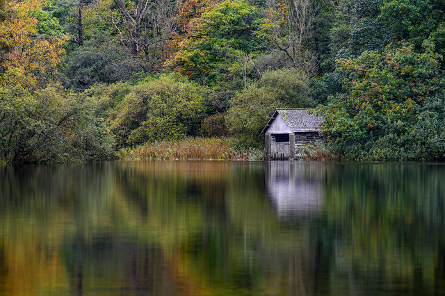 Lake District 2023 - Rydal water boathouse on a rainy autum day