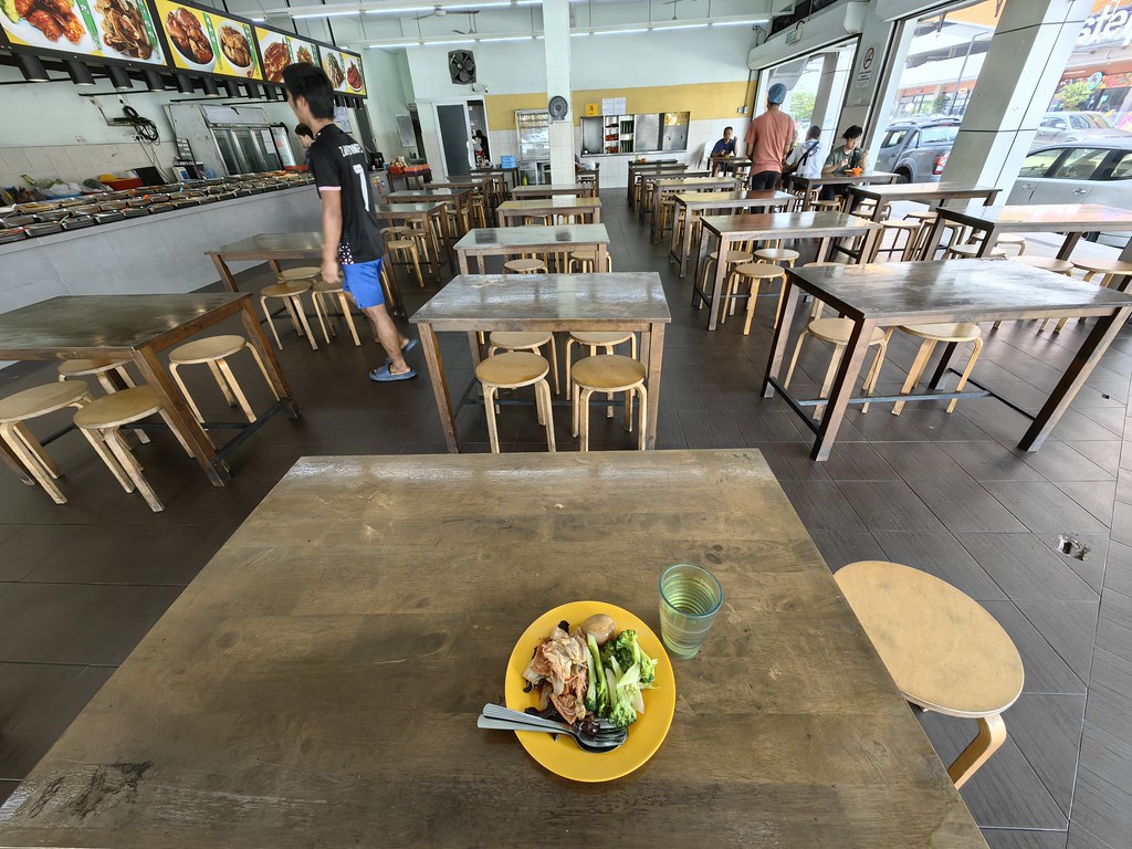 @ 香城菜飯之家 (雜飯專賣店) Restoran Hiong Seng Puchong Bandar Puteri