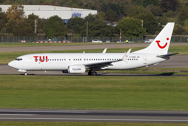 TUI Airways Boeing 737-800 G-TUKR at Birmingham Airport BHX/EGBB