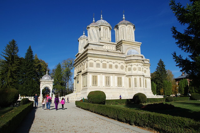 A unique beauty: The Cathedral of Curtea de Argeș Monastery