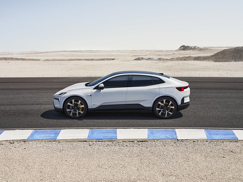 Polestar 4 tem a menor pegada de carbono de sempre