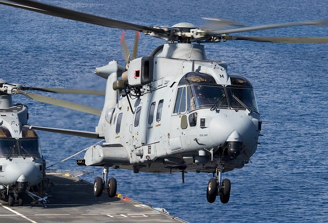 ZJ128 | M | Royal Navy | Commando Helicopter Force | AgustaWestland Merlin HC4
