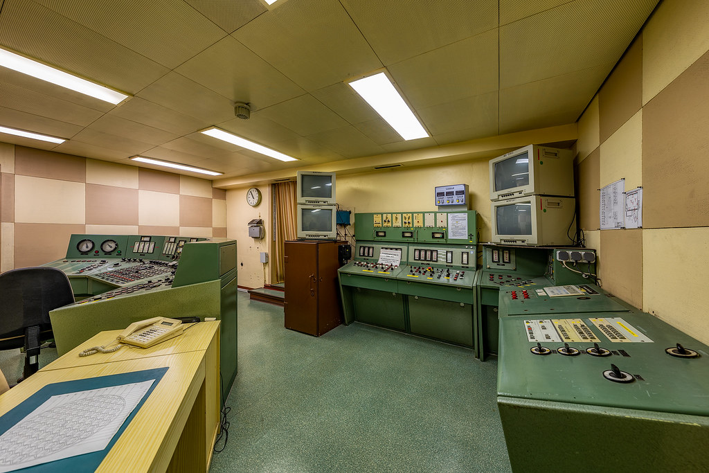 nuclear power plant - R | control room no. 4 for fuel rods b… | Flickr