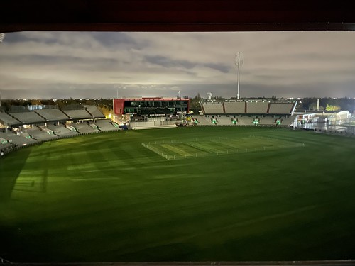Pitch view vom Hotelzimmer aus - auf den Cricket-Platz...