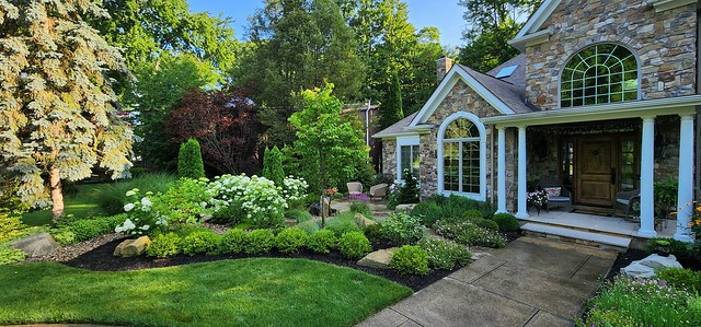 Lifestyle Landscaping - Moss Residence