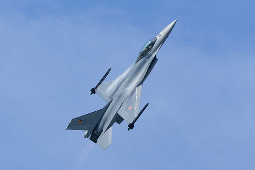Belgian Air Force F-16 Solo Display - Lockheed-Martin F-16AM - FA102 | by edmondspotter