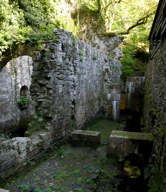 Ruines de la fonderie et de la fabrique royale de munitions d'Eugi, commune d'Esteribar, comarque d'Auñamendi, Navarre, Espagne.