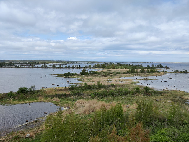 A view from the Svedjehamn observation tower (Mustasaari, Raippaluoto, 20230528)