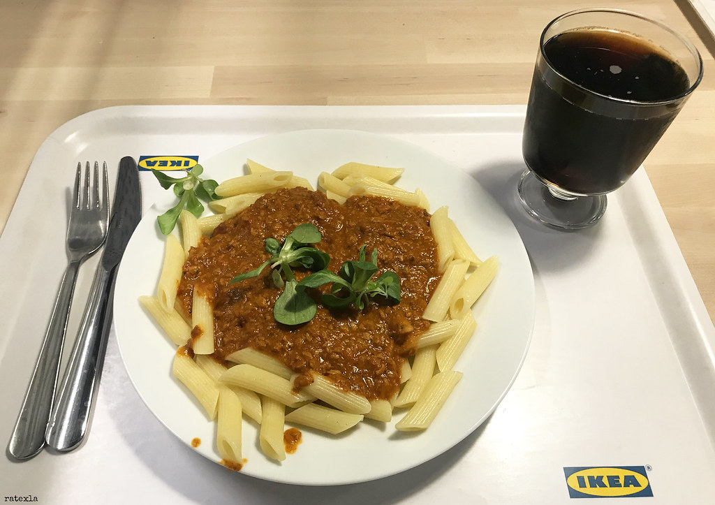 20200117_i1 Ikea's restaurant had vegan pasta bolognese at one point but I think it's gone now | Ikea Kållered, Gothenburg, Sweden