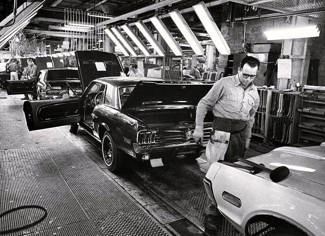 1968 Ford Mustang/ Mercury Cougar assembly line