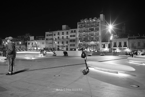 B & W Nicosia Eleftherias Square