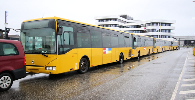 Brugte bybusser på vej til Lviv i Ukraine, 10. november 2023. Foto: Per Ryolf