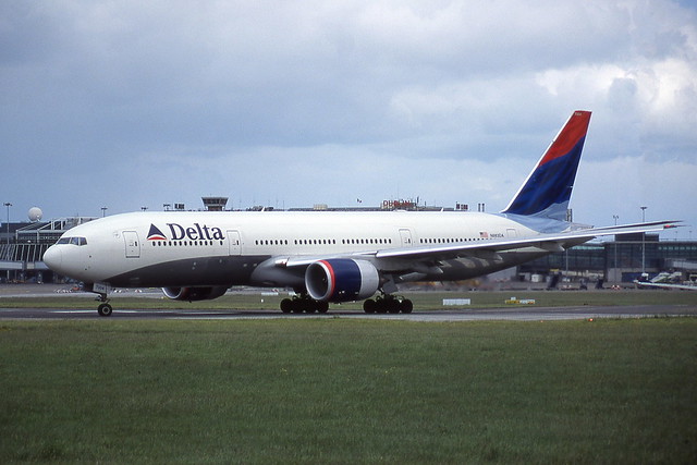 N863DA Boeing 777-232ER Delta Airlines