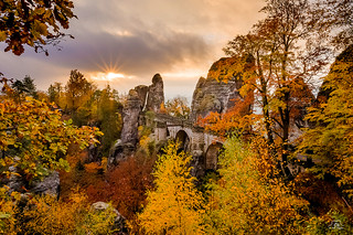 Bastei-Bridge in autumn colors
