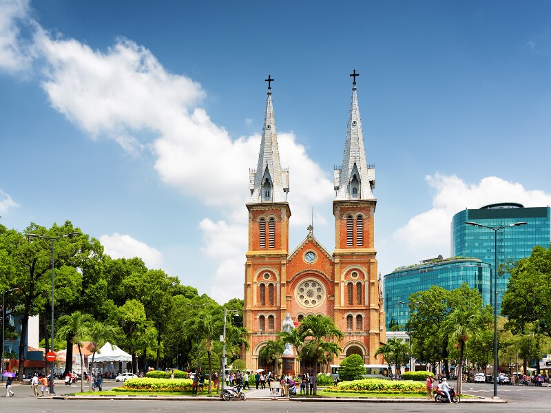24 Hours in Ho Chi Minh City - Notre-Dame Cathedral Basilica