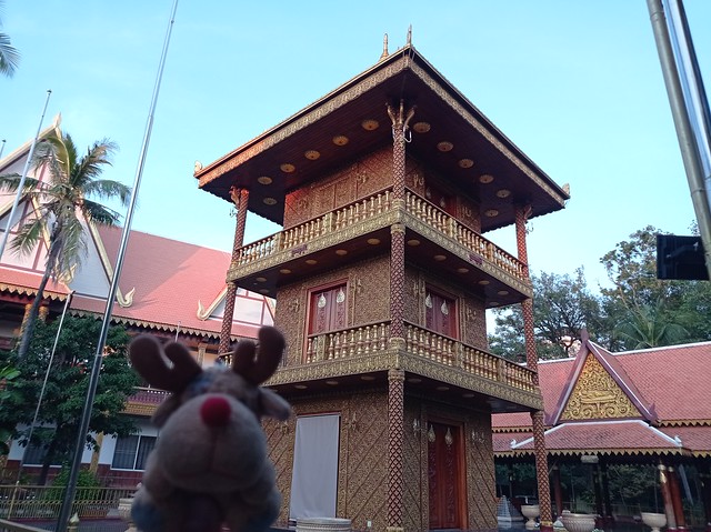 Reinsee at Wat Damnak, Siem Reap, Cambodia