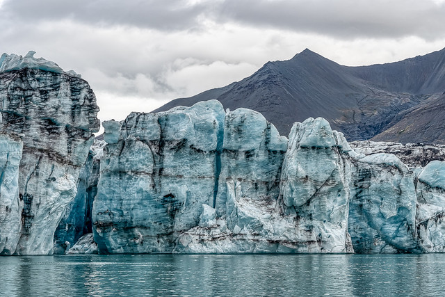 The face of Breiðamerkurjökull glacier at Jokulsarlon lagoon