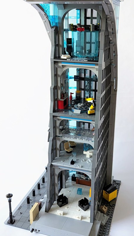 76269: Avengers Tower LEGO Marvel Set Review