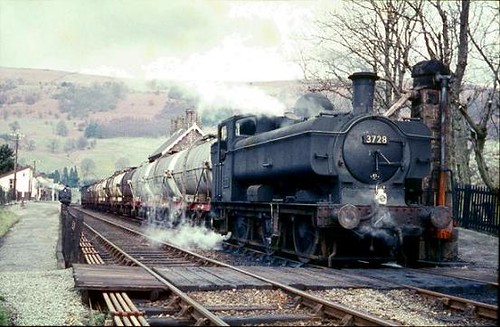 3728 of 85C Hereford on Ammonia train @ Talybont 12-3-1960
