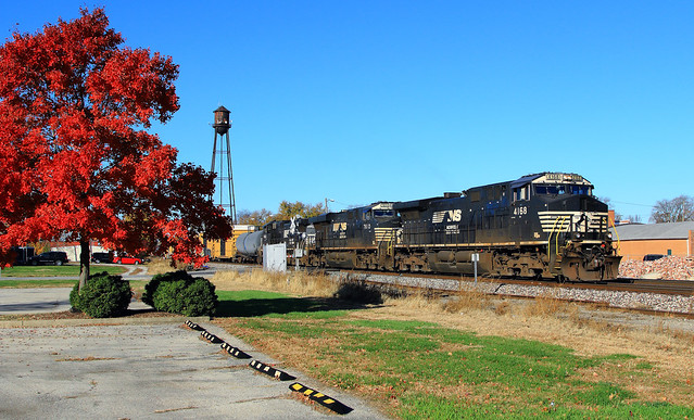 NS 120 arrives in Decatur