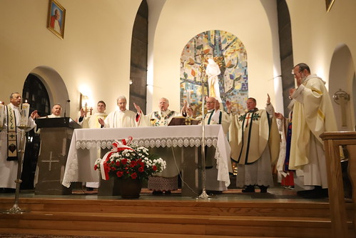 Rozpoczęcie XV Rekolekcji Góralskich w parafii św. Sebastiana w Skomielnej Białej 17.11.2023 r.