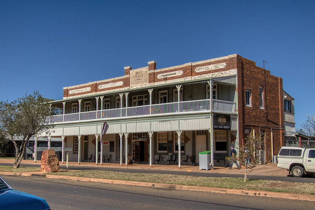 _I3A1774 Quilpie Hotel