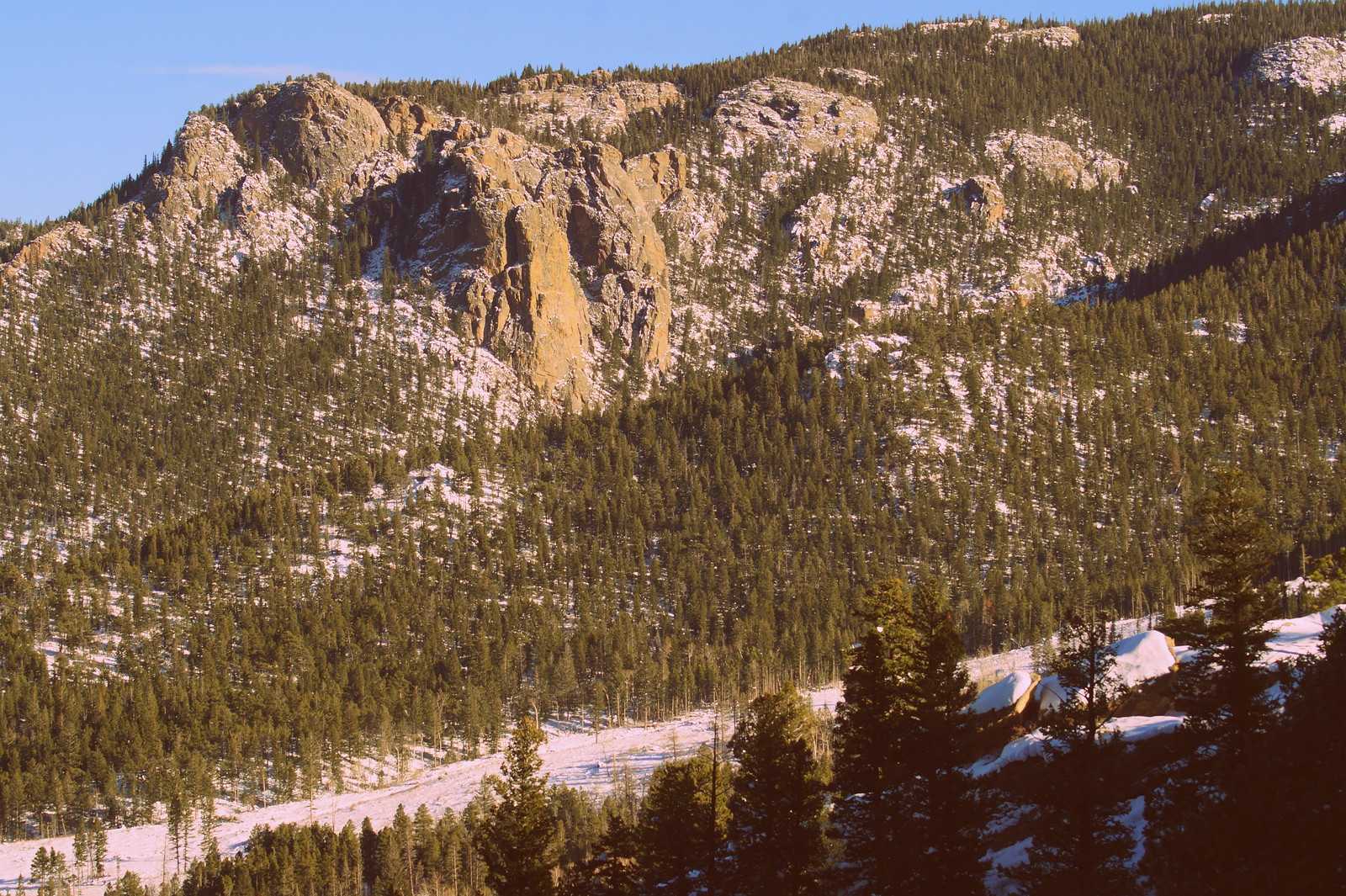 View on the Peak to Peak Byway from Allenspark to Estes Park