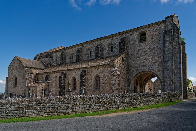 Eglise de Mont Saint Vincent - Saône et Loire