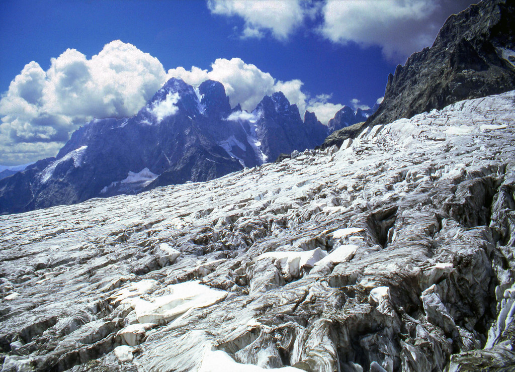 Le Glacier Blanc  et le Mont Pelvoux