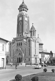 Catedrala Sf Ioan Botezatorul (Ploiesti) dupa cutremur 1977