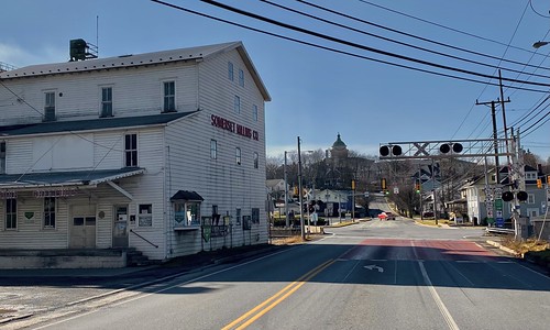 December 26, 2021: Stoystown Road, Somerset, Pennsylvania Looking west along Stoystown Road (PA 281) toward downtown Somerset, Pennsylvania.