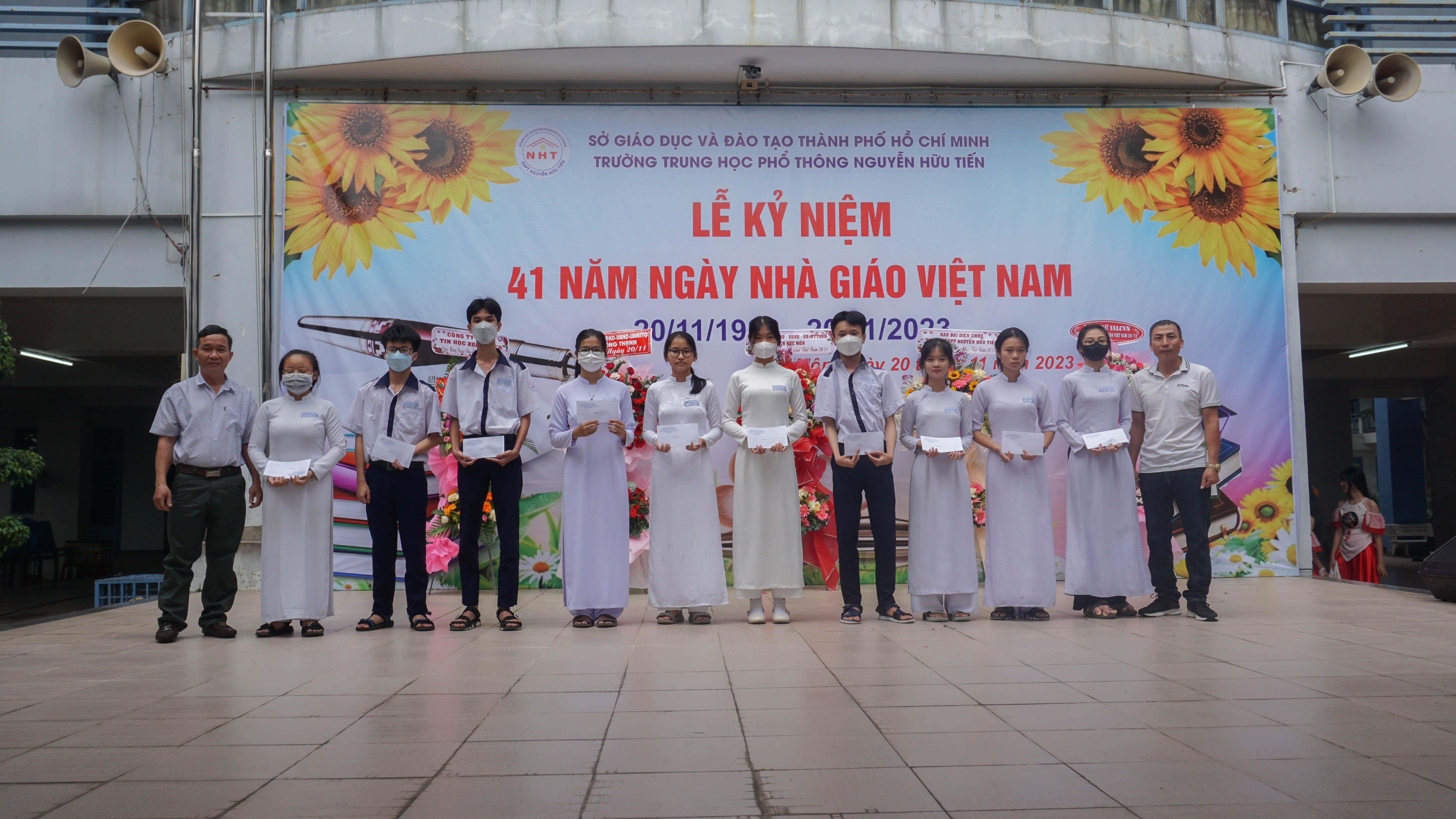 Lễ kỷ niệm 41 năm Ngày Nhà giáo Việt Nam (20/11/1982 - 20/11/2023)