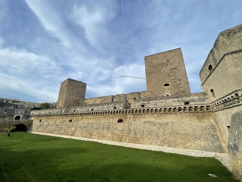Castello Svevo, Bari