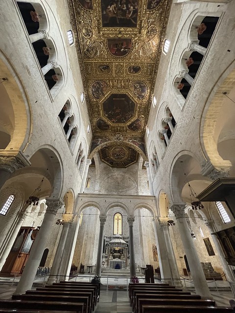 Basilica San Nicolai mit Dekor an der Decke