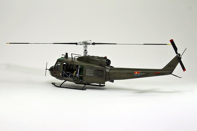 UH-1D Iroquois-E