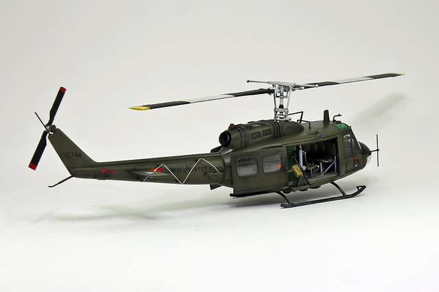 UH-1D Iroquois-C