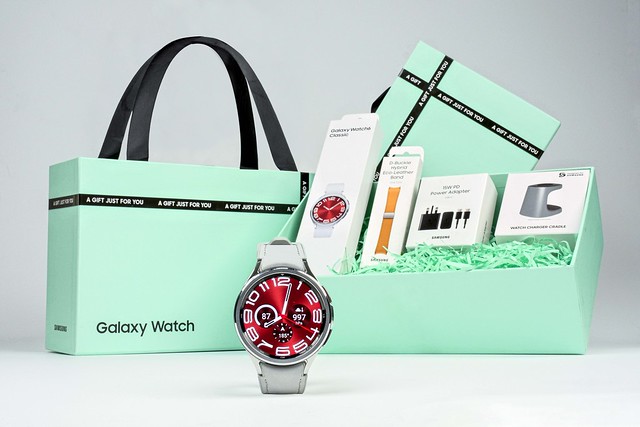 Galaxy Watch6 Giftbox KV