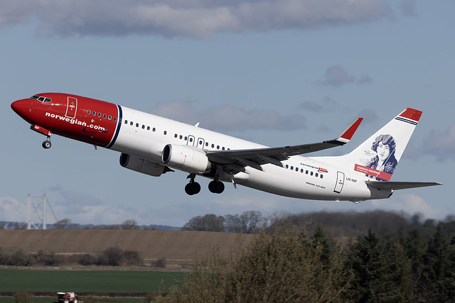 LN-NIP / Norwegian Air Shuttle / Boeing 737-86N(WL)