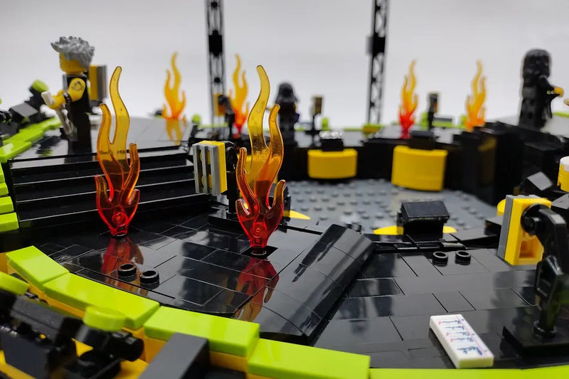 Lego M72 World Tour Stage