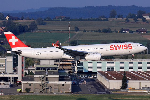 Swiss  Airbus A330-343E HB-JHG