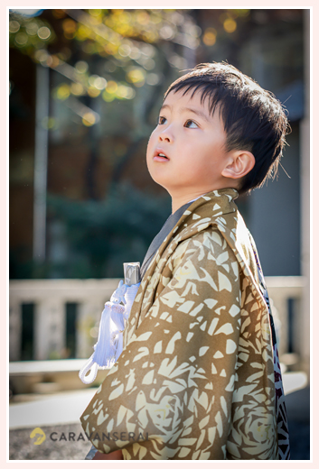 春日井の味美白山神社で七五三　５歳の男の子