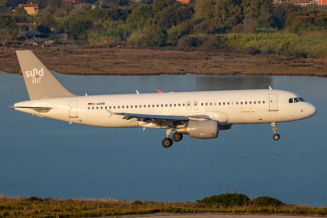 Sundair - Airbus A320-214 D-ASMR @ Corfu