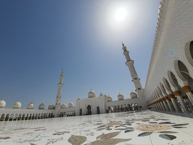 abu dhabi Sheikh Zayed mosque