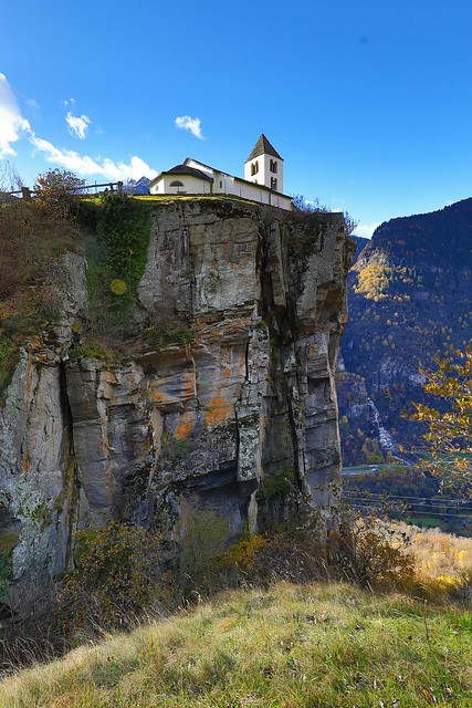 Church 'On The Rocks' / Auf den Felsen