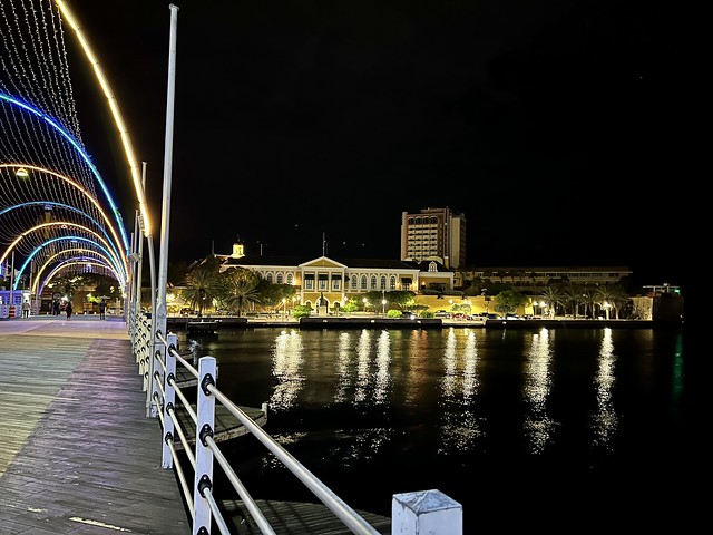 Willemstad at night