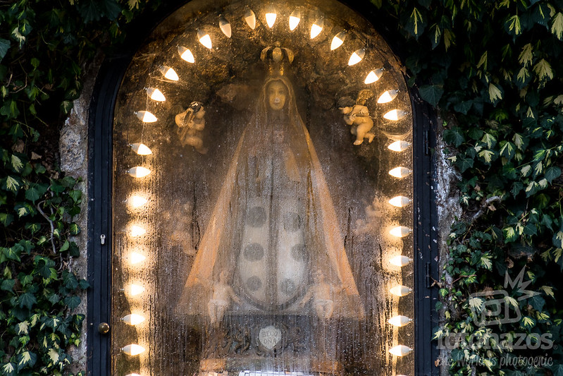 La Gruta de Nuestra Señora de Begoña en Miraflores de la Sierra: Un Oasis de Paz y Devoción