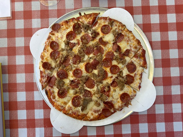Sausage & pepperoni Chicago-style thin-crust tavern-style pizza