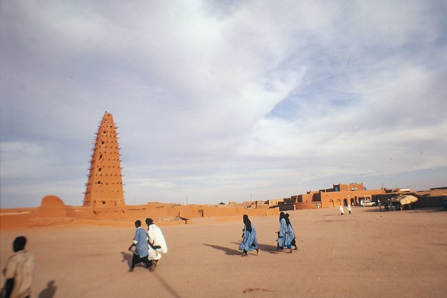 Mosquée d'Agadez Niger raid afrique 1973  _0093 []